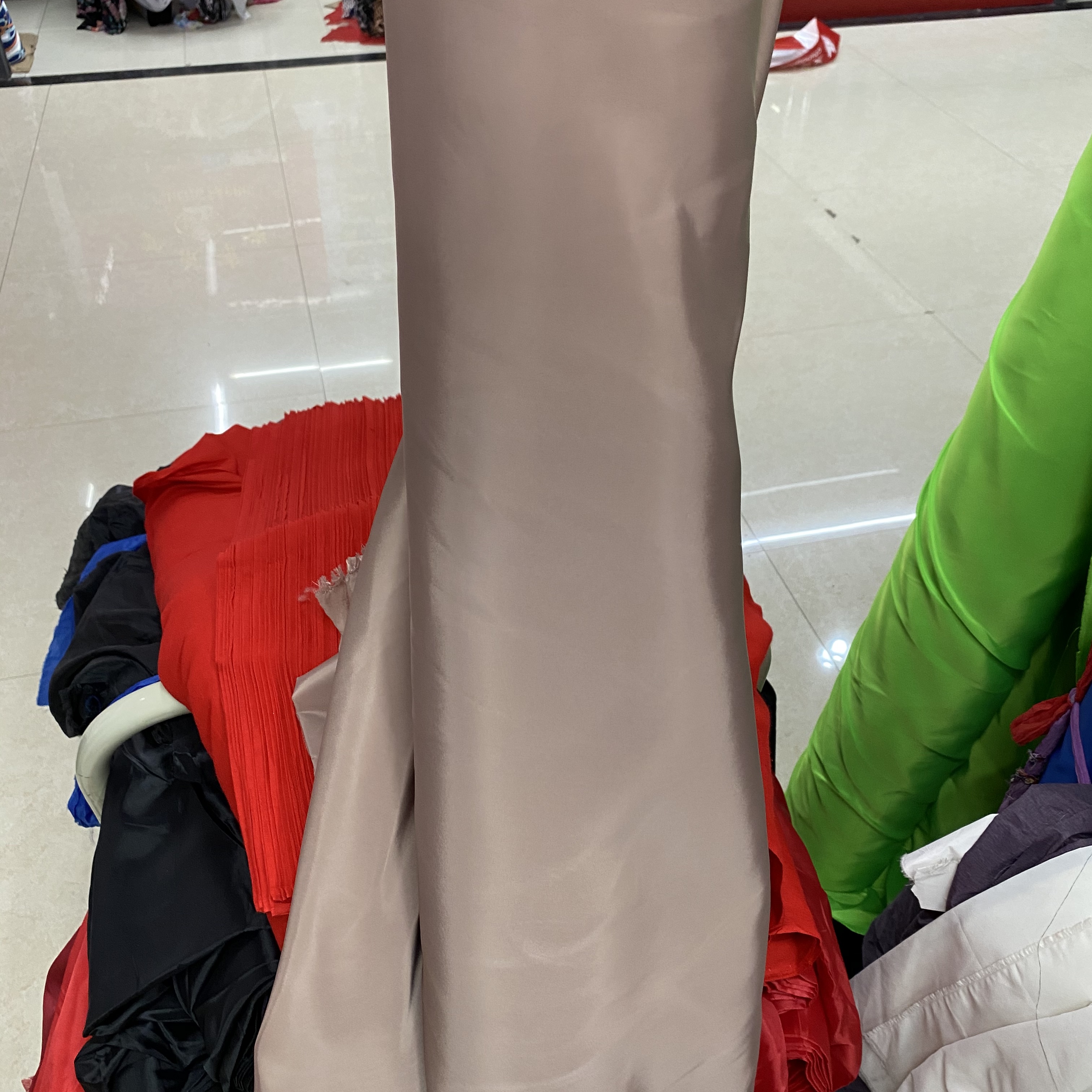 Full polyester yarn-dyed checkered fabric 75D imitation memory Scottish clothing lining fabric factory direct sales details Picture