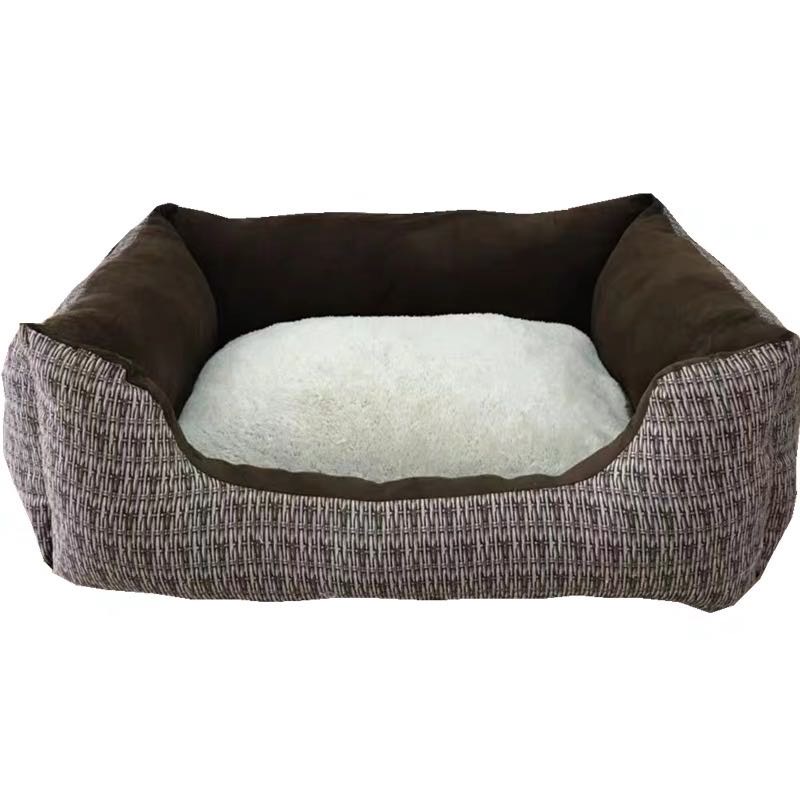 Thick, soft, dirt-resistant, durable and suitable for all four seasons pet bed