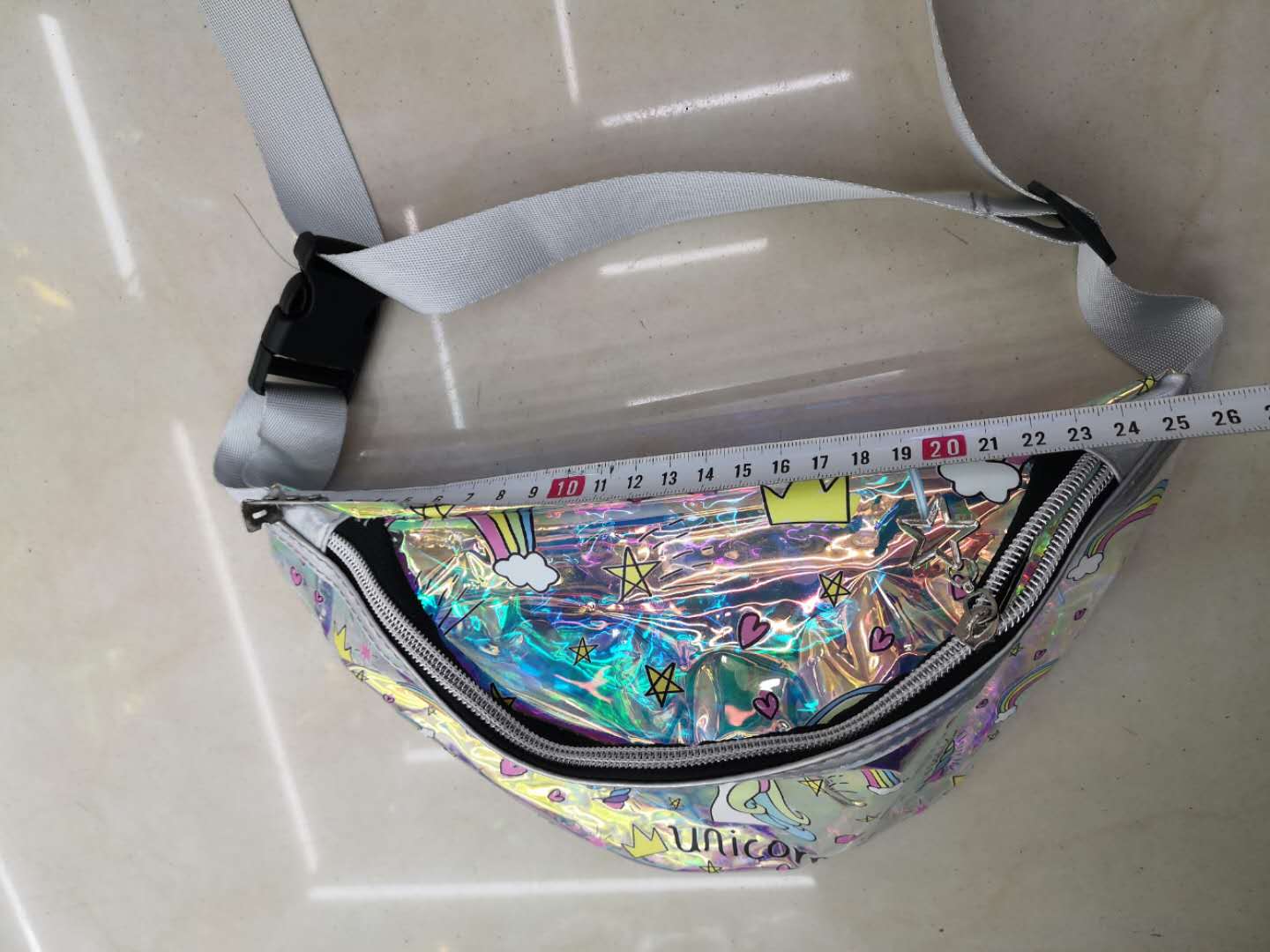 Laser Transparent Female Student Japanese Korean Version Harajuku Campus Everything Simple Street Trend Personality Makeup Bag Specification drawing