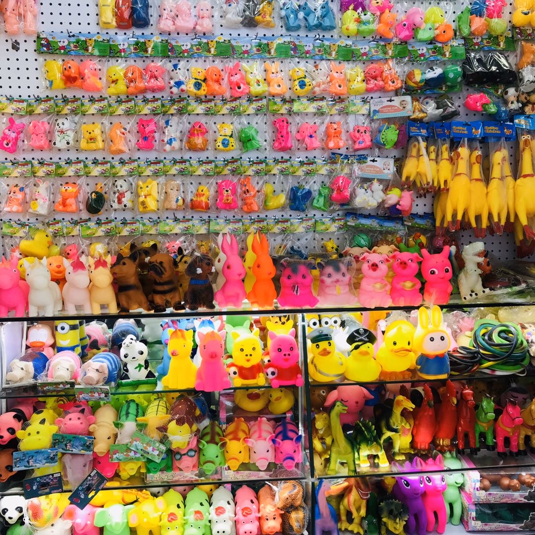 Jinhua Haiwei Toy Factory describe pic - 2