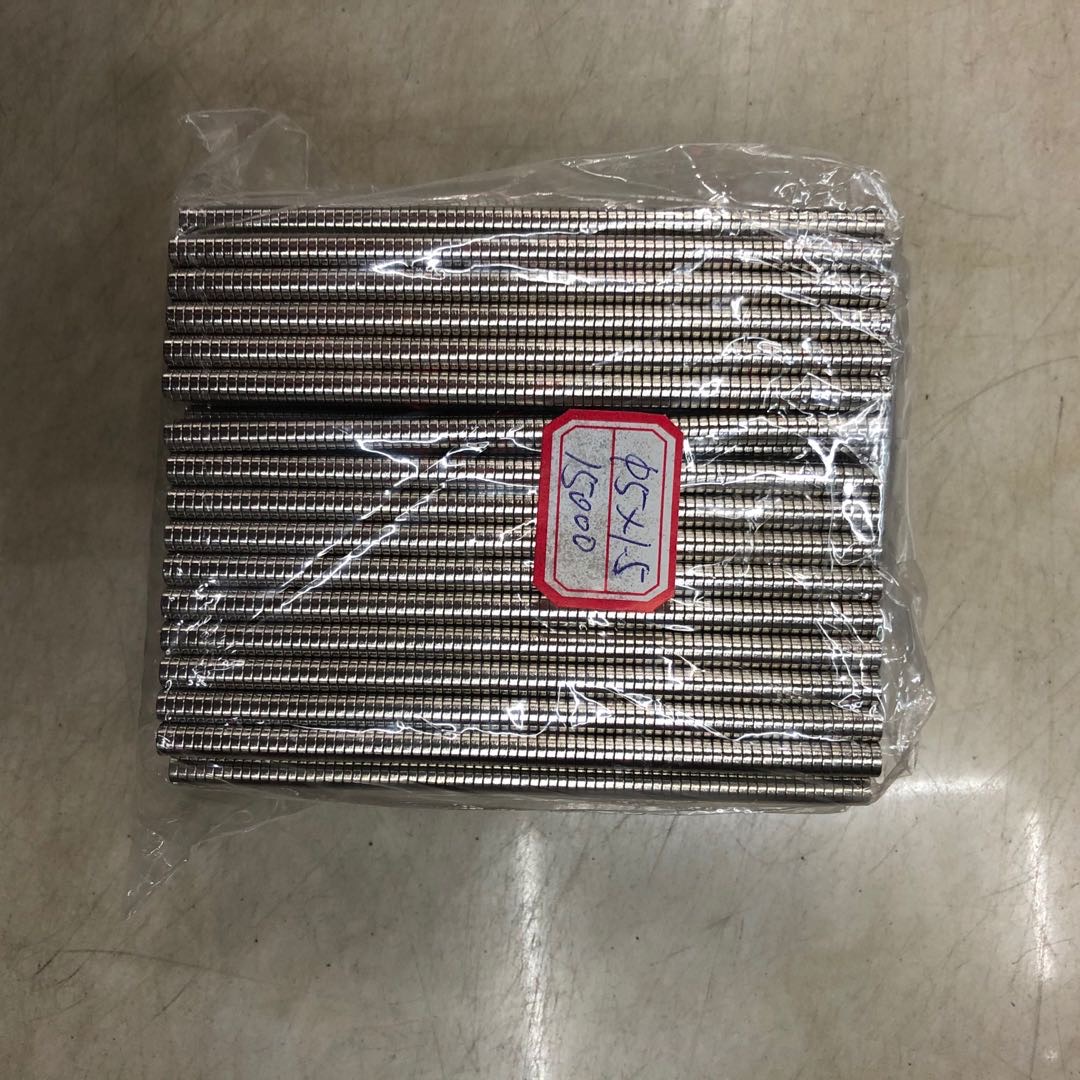 强力磁铁贴片强磁吸铁器高强度圆形吸铁石超强小磁铁铷磁钢钕铁硼