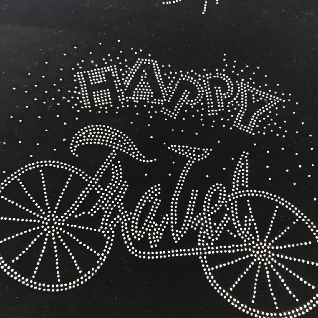 烫图银色自行车happy英文字母制成可爱俏皮活泼产品图