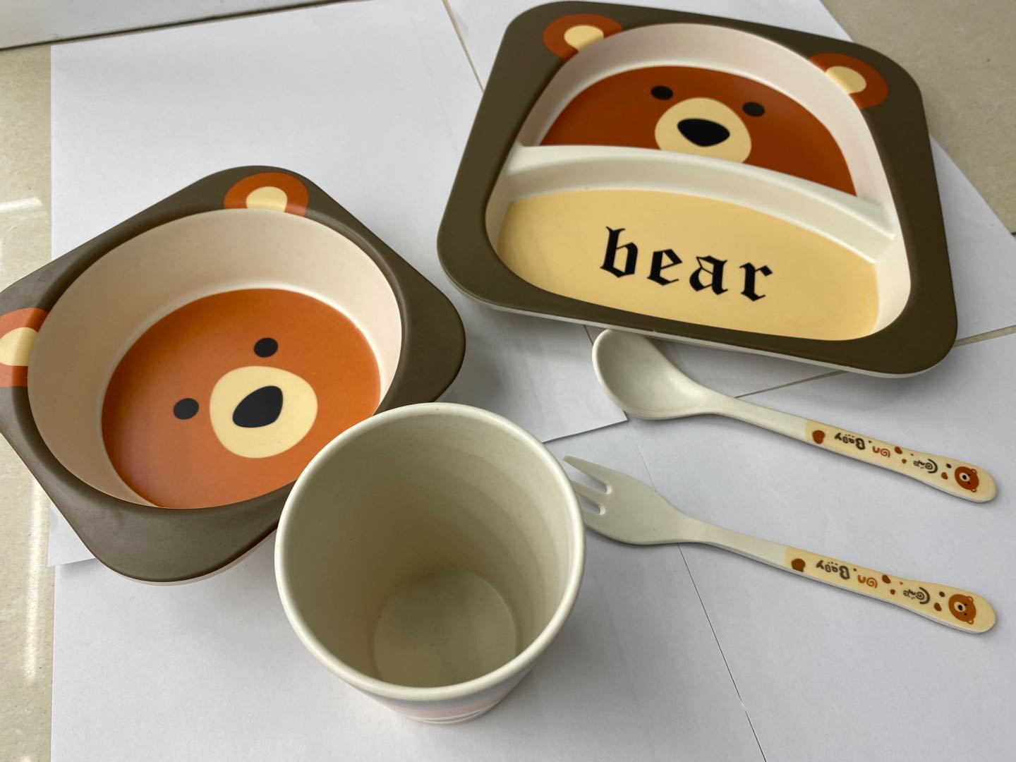 Kindergarten Baby Full Family Dining Plate Divided Into Three Tray
