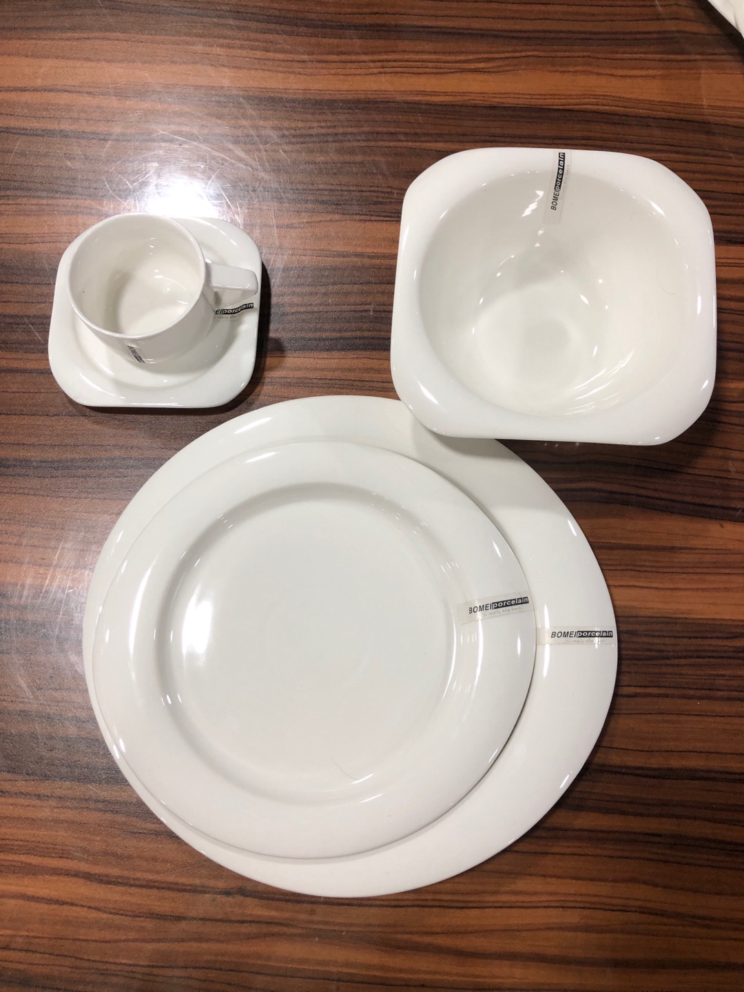 Double-ear round center coffee cup, simple and elegant Western-style tableware in Nordic style