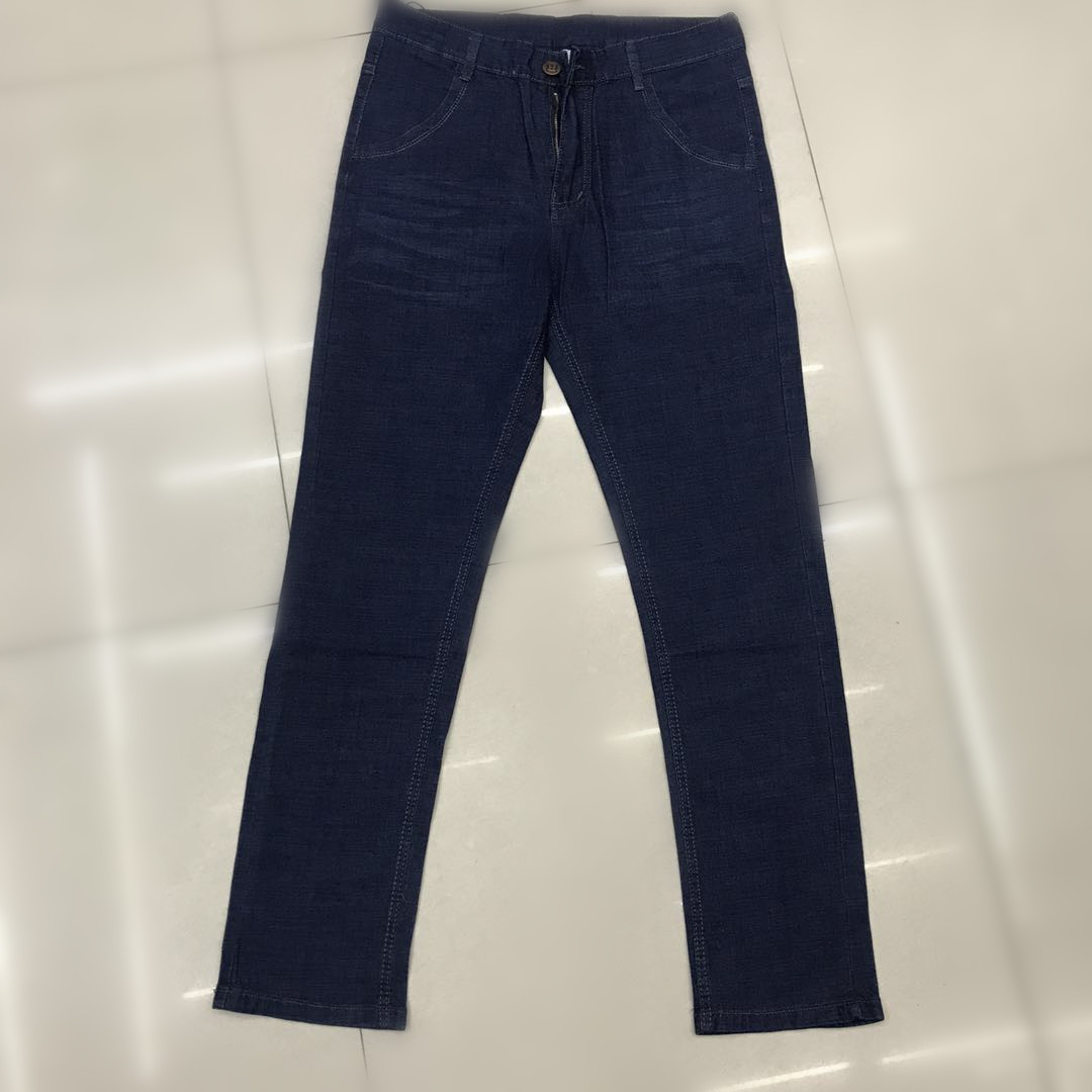 Springtime straight-leg pants that are suitable for elasticity and leg shaping