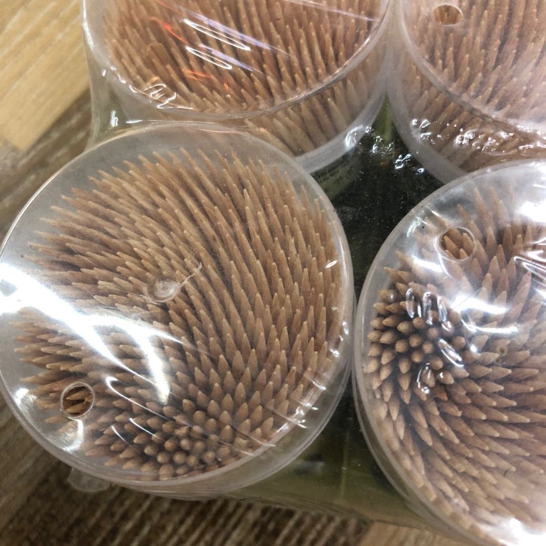 Disposable Bamboo Toothpick Health Double Head Can Be Used For Household Toothpick Bottle Box Cylinder 450 Random Color Combination Specification drawing