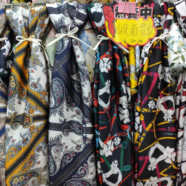 Satin chiffon fabric decorative fabric is available in a variety of colors