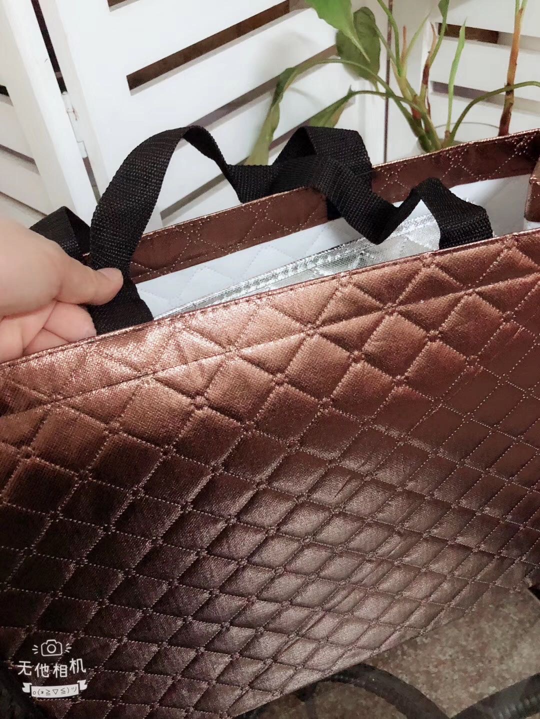 Brown Non-Woven Bag Laser Film Tote Bag Environmental Bags Fashion Shopping Bags details Picture