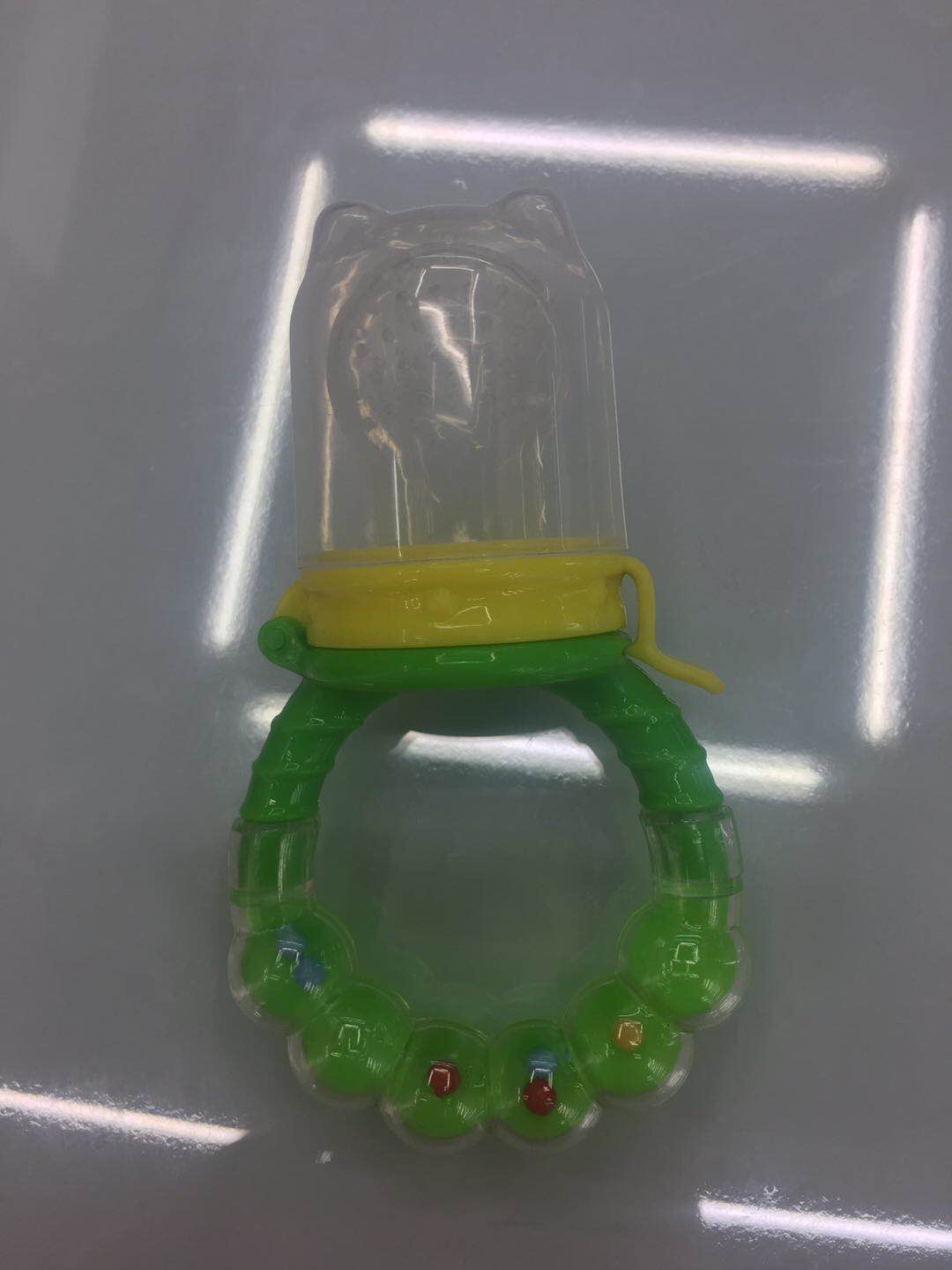 绿色摇摇乐小玩具里面可以放水果儿童玩具母婴用品5004图