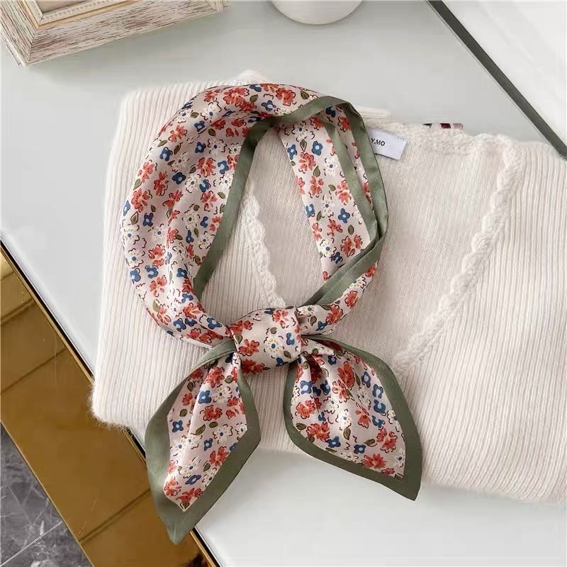 小碎花韩版时尚休闲百搭韩版潮流丝巾细节图