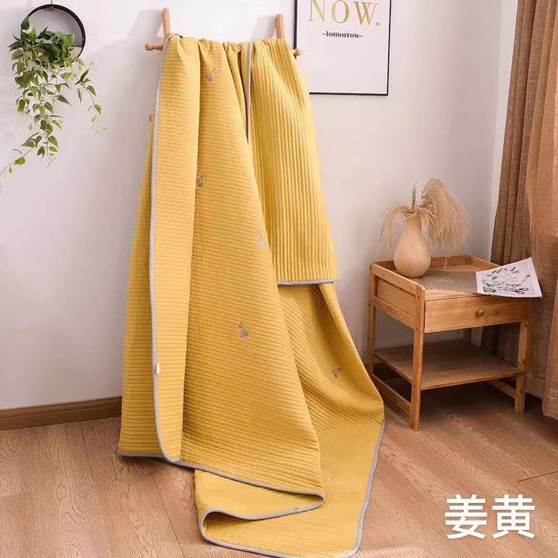 Two - dimensional embroidery blanket thumbnail