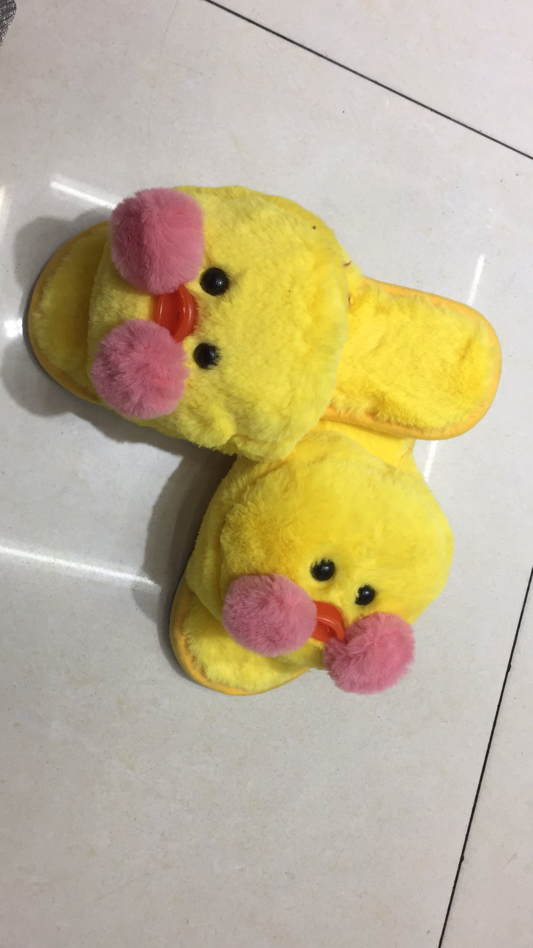 Yellow Slippers Comfortable Soft Children's Shoes New Baby Shoes Explosive Girls Shoes Exquisite details Picture