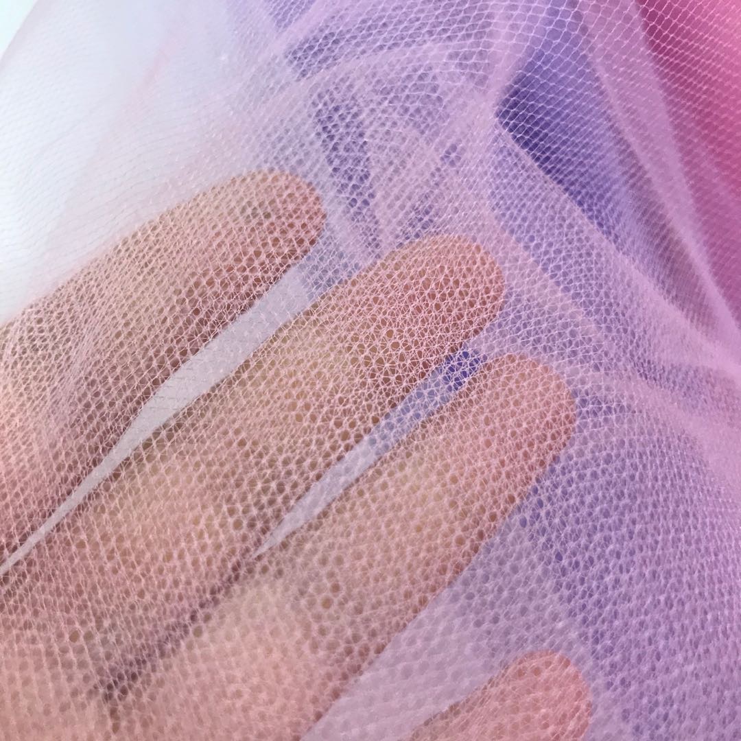 锦纶美国网服装洋娃娃裙装蚊帐婚纱礼服产品图