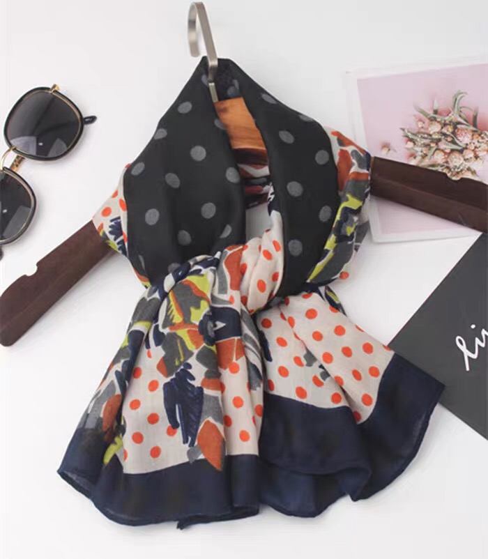 Women's Large Square Scarf Polka Dot Square Spring And Autumn Winter Korean Version Of All Shawl details Picture