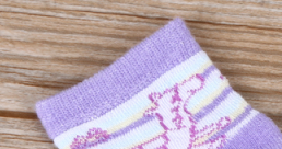 紫色动物图案防滑点宝宝袜舒适透气童袜详情图2