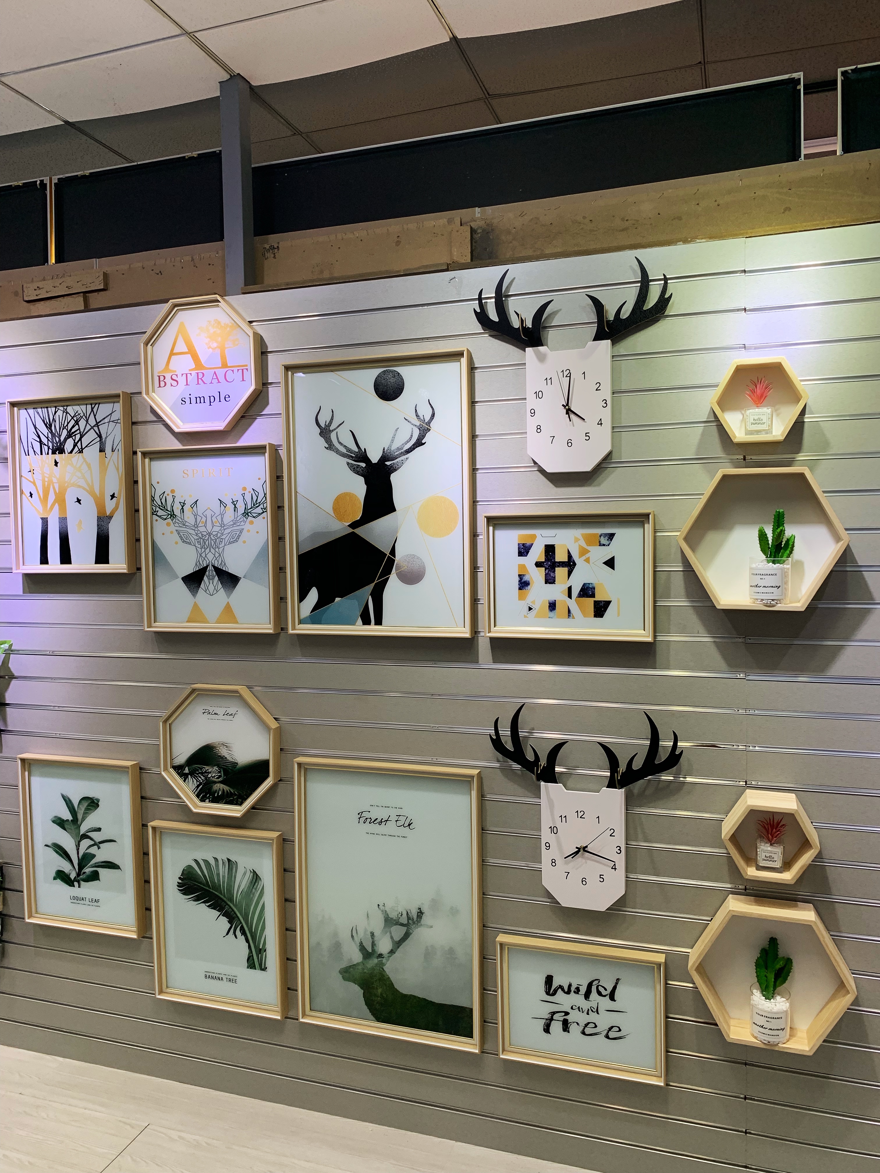 Jin Zheng Frame Painting Family Wood Grain Modern Clock Combination Decorative Painting full figure