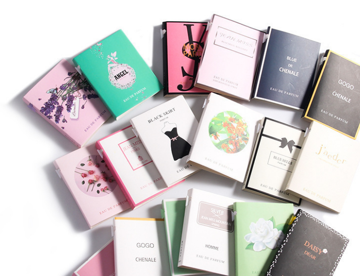 Perfume Sample 2ml Card type Long-lasting Light fragrance Reversal Paris Berlin girl Student pocket perfume trial set