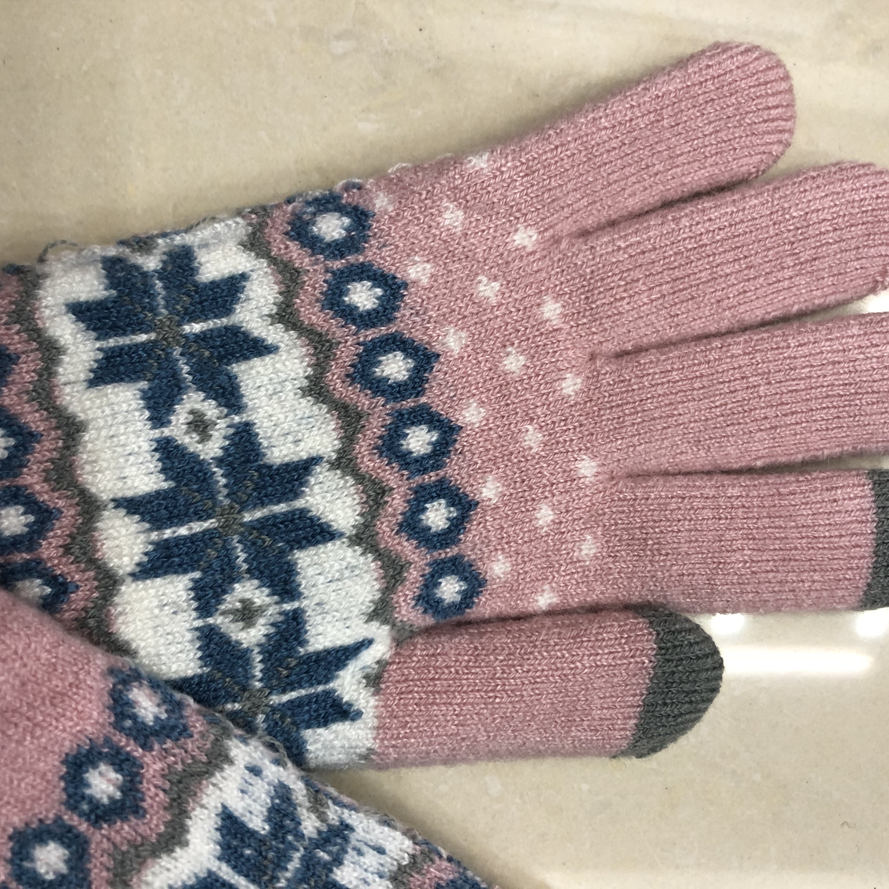 Warm Touch Screen Gloves Knitted Wool Thickened Student Gloves Winter Cashmere Gloves For Women details Picture