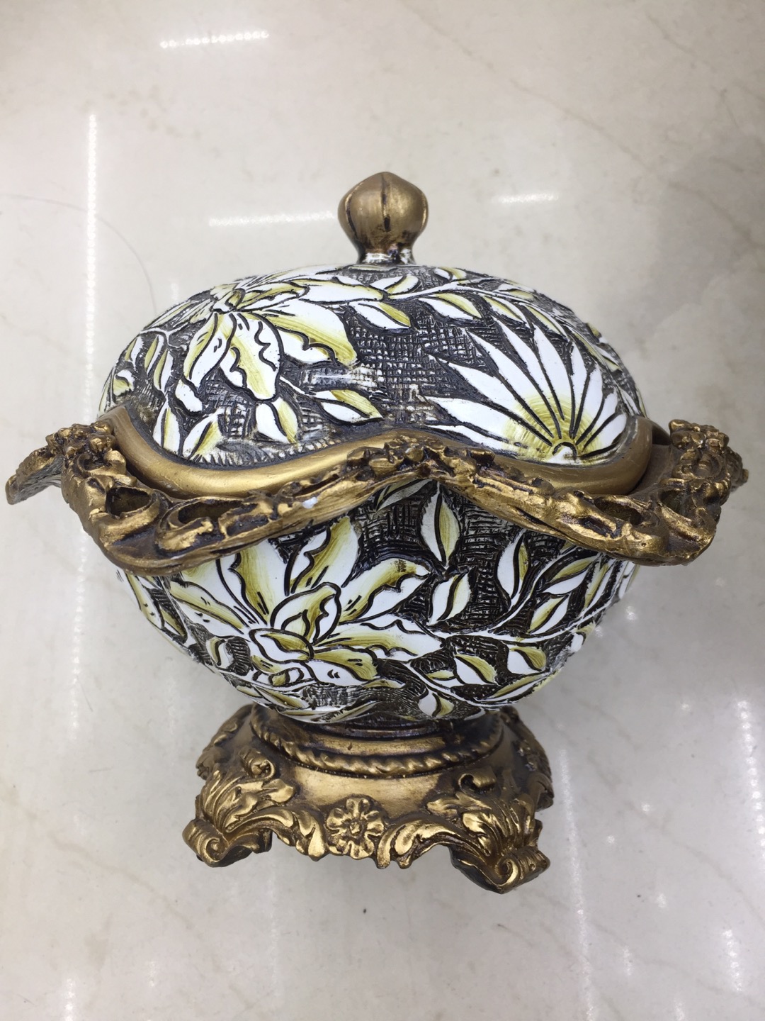 European-style resin sugar jar handicrafts and ornaments factory direct sales, custom orders based on samples