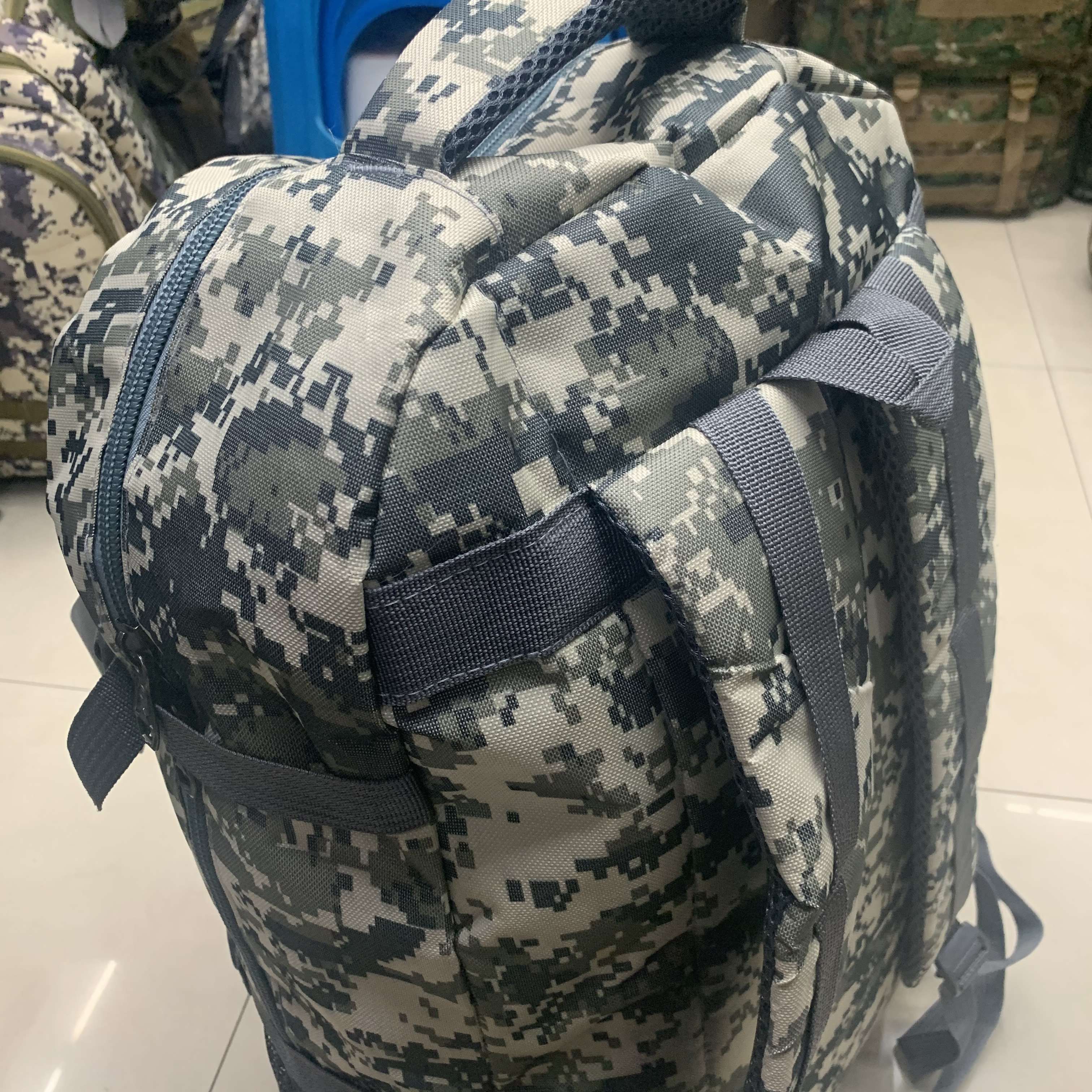 双肩包/旅行包/书包细节图