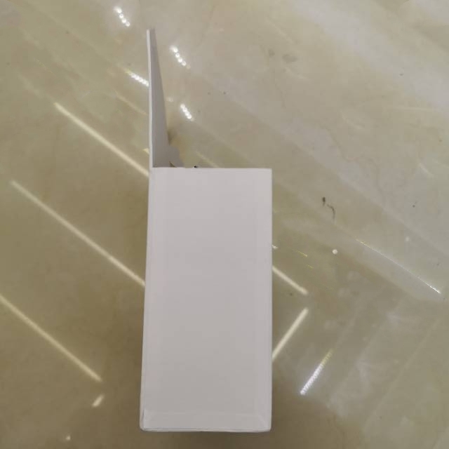 纯白色手捧信封盒  时尚折叠鲜花包装盒 花束包装盒礼品盒锦衣鲜花包装三个细节图