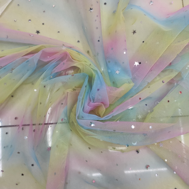 冲片星星彩色渐变网纱布装饰布