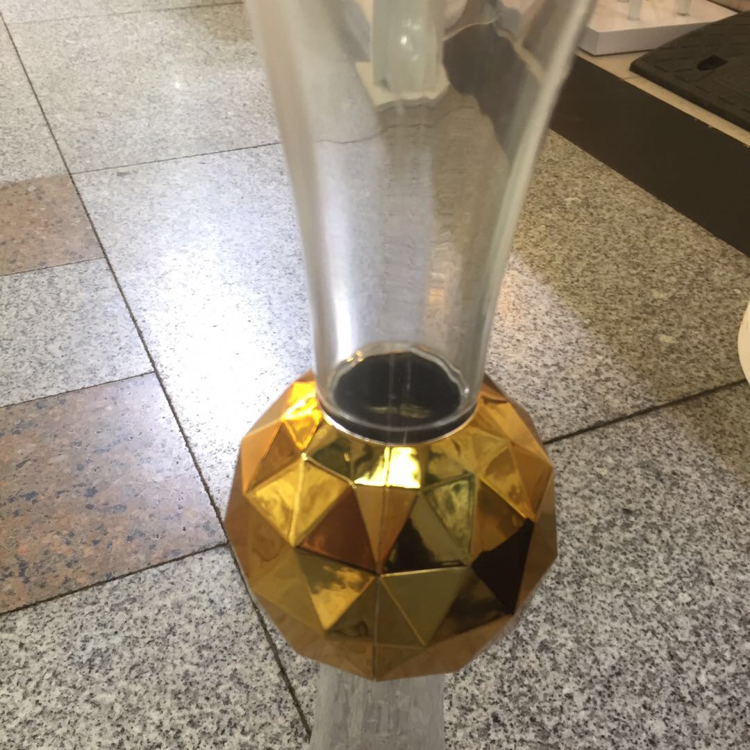 小蛮腰形北欧描金婚庆家居装饰插花产品图