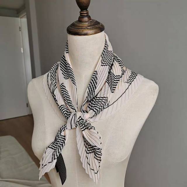 Pleated striped silk scarf, long scarf, fashionable and versatile shawl Specification image