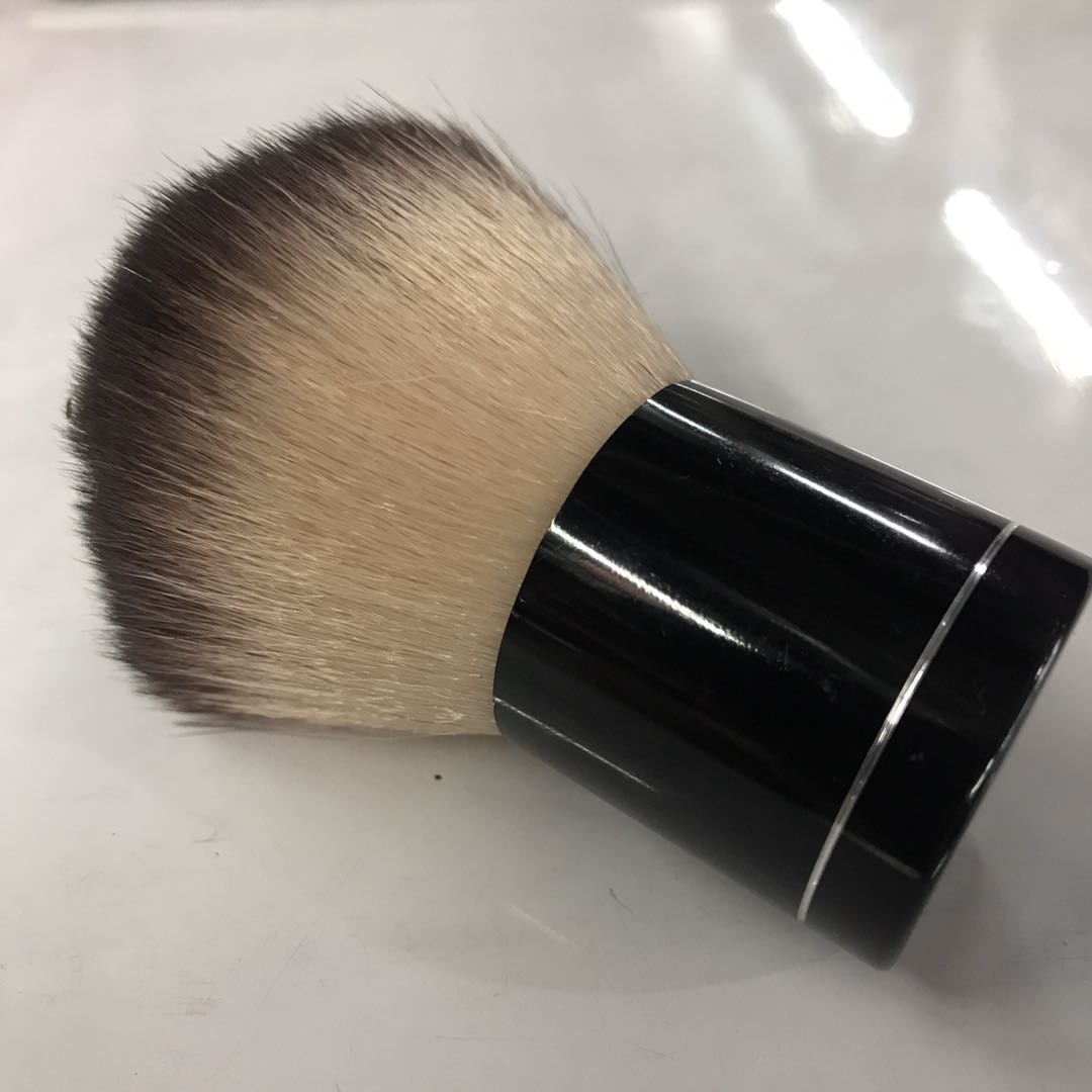 Jiajun makeup brushes only include makeup brushes, eyeshadow brushes, beauty brushes and contouring brushes Specification image