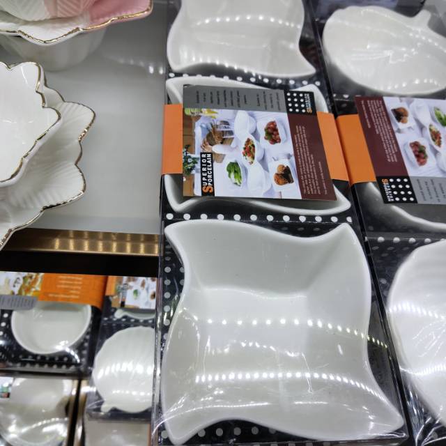 Pure white minimalist square plate small plate set thumbnail