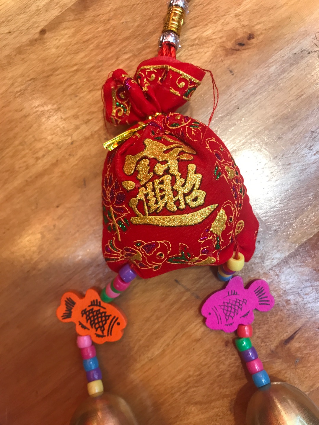 Two strings of bells with the character "Fu" printed on the money bag Specification image