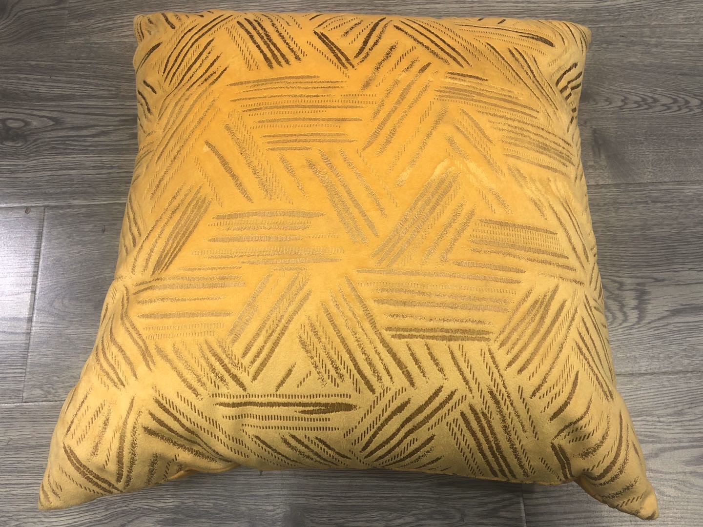Crinkled throw pillows sofa cushions Nordic chair cushions support the waist and back full figure