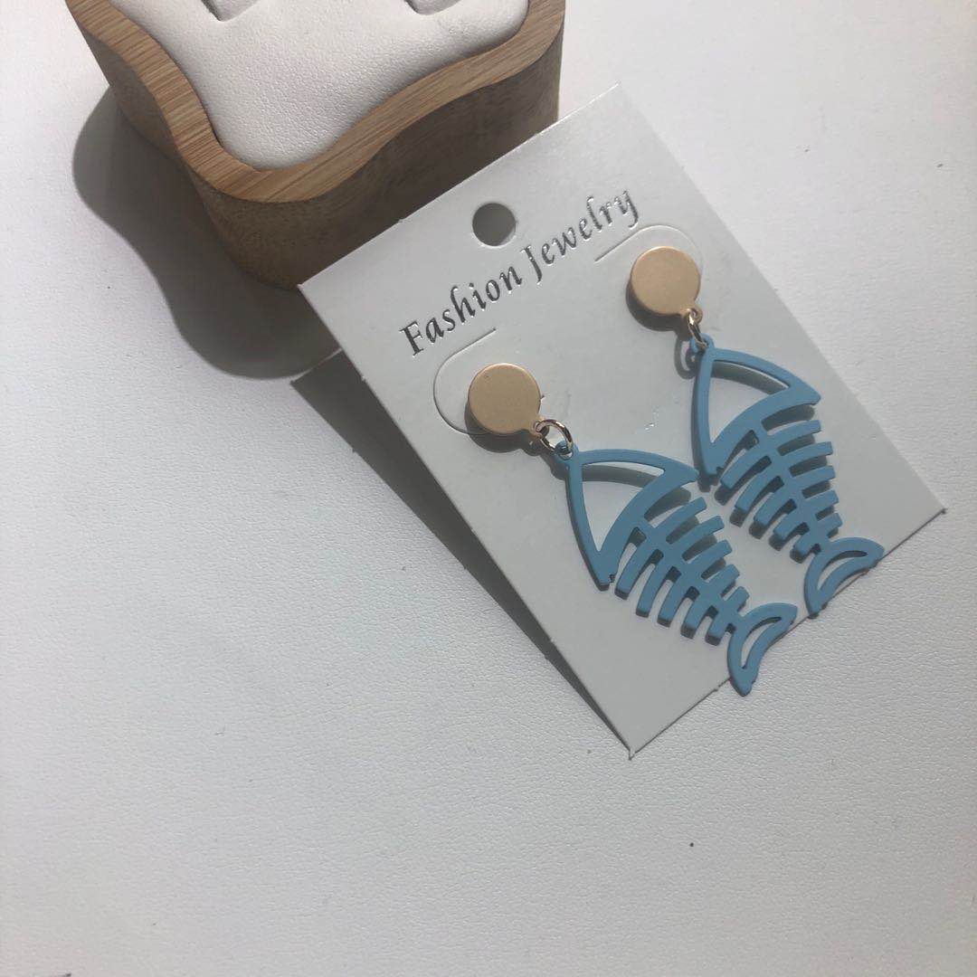 日式ins小众设计网红鱼骨长款耳环耳饰气质保色耳饰细节图