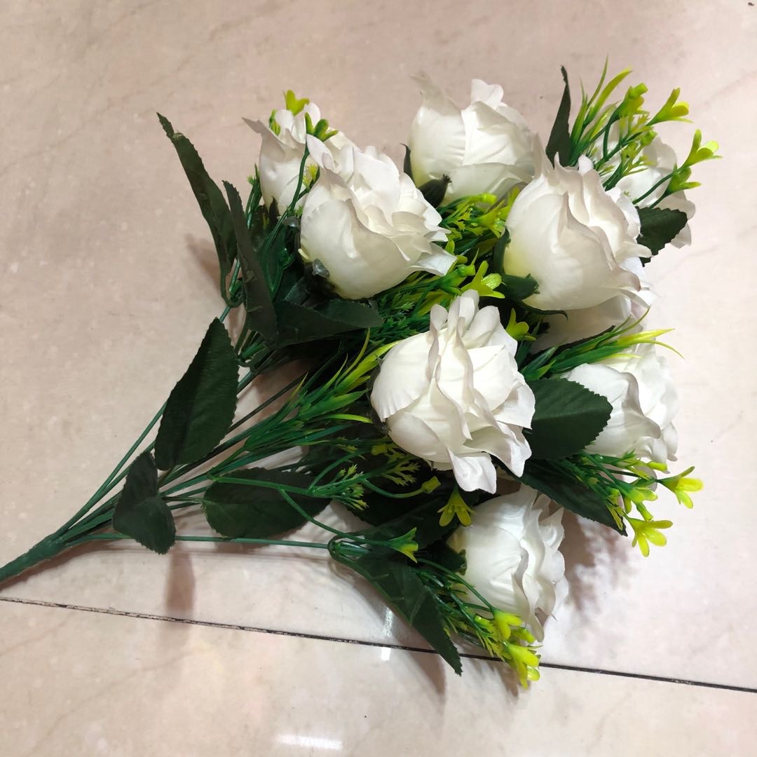 We can wholesale white rose country-style photo props and creative wedding decorations details Picture
