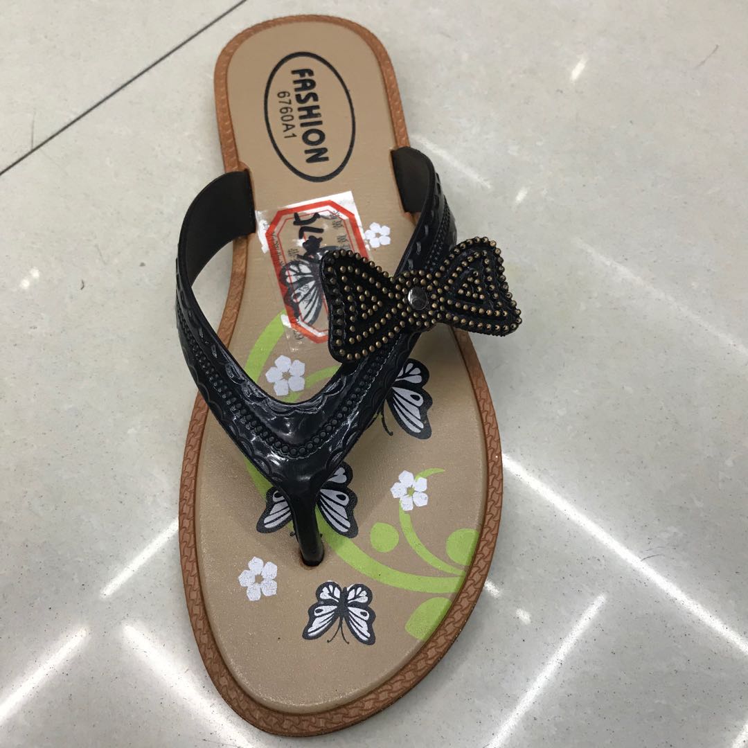 2020 new slippers women's summer fashion wear net red sandals beach sandals flower wedges flip-flops
