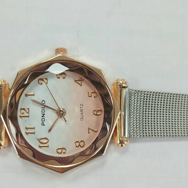 Fashionable watches for both men and women, retro forest-themed watches, fresh and trendy for students, best-selling watches for both boys and girls, and trendy for women details Picture