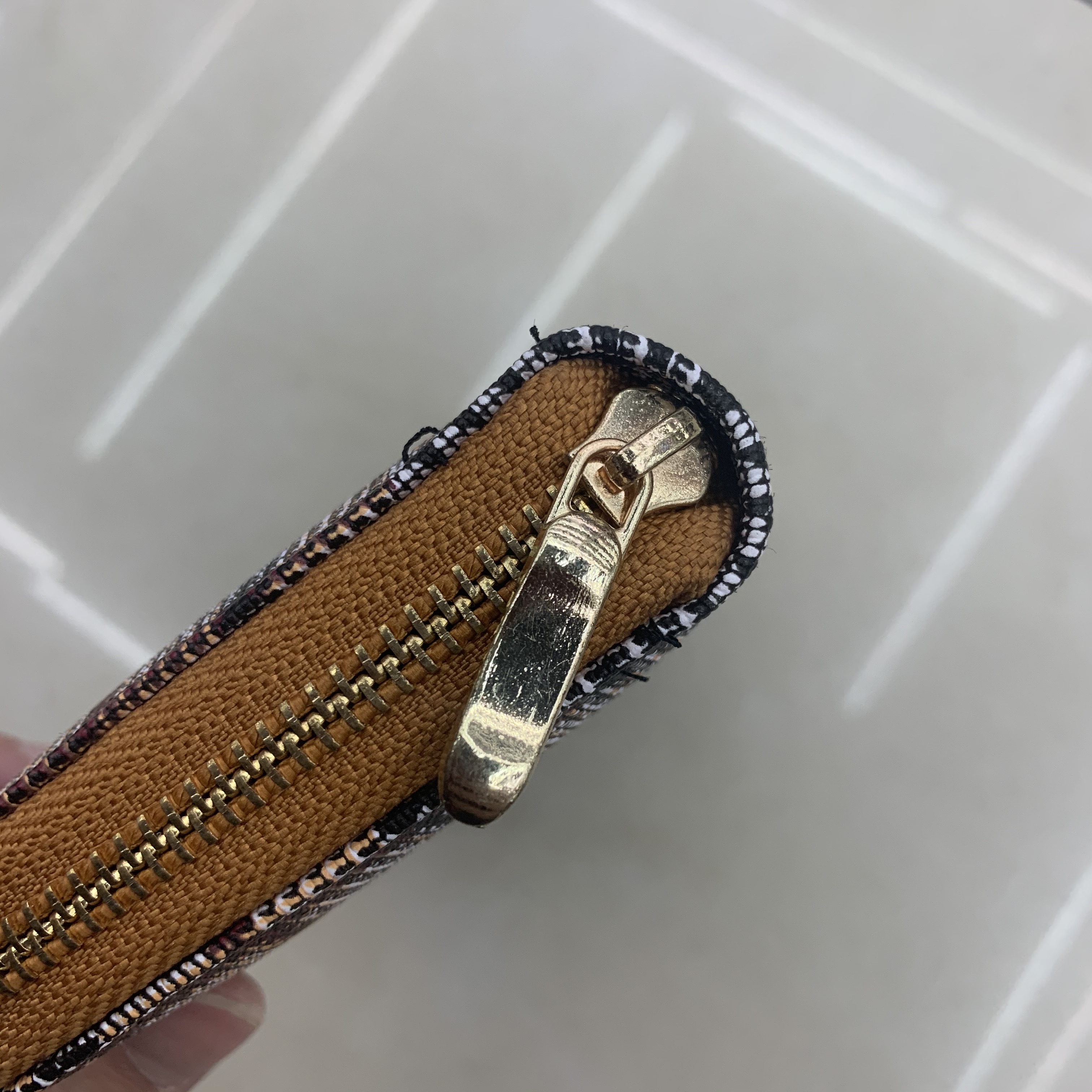 Long Three-Fold New Fashion Women Pu Leather Women's Folding Laser Korean Version Simple Small Change Clip Purse Woman details Picture