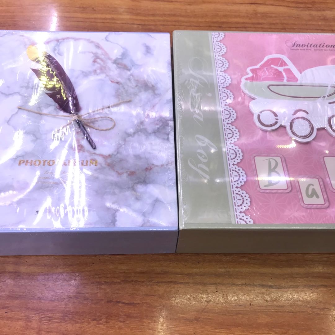 This album is an inset family gift box with a plastic size of 4 "5" 6 "400 photo albums of family lovers thumbnail