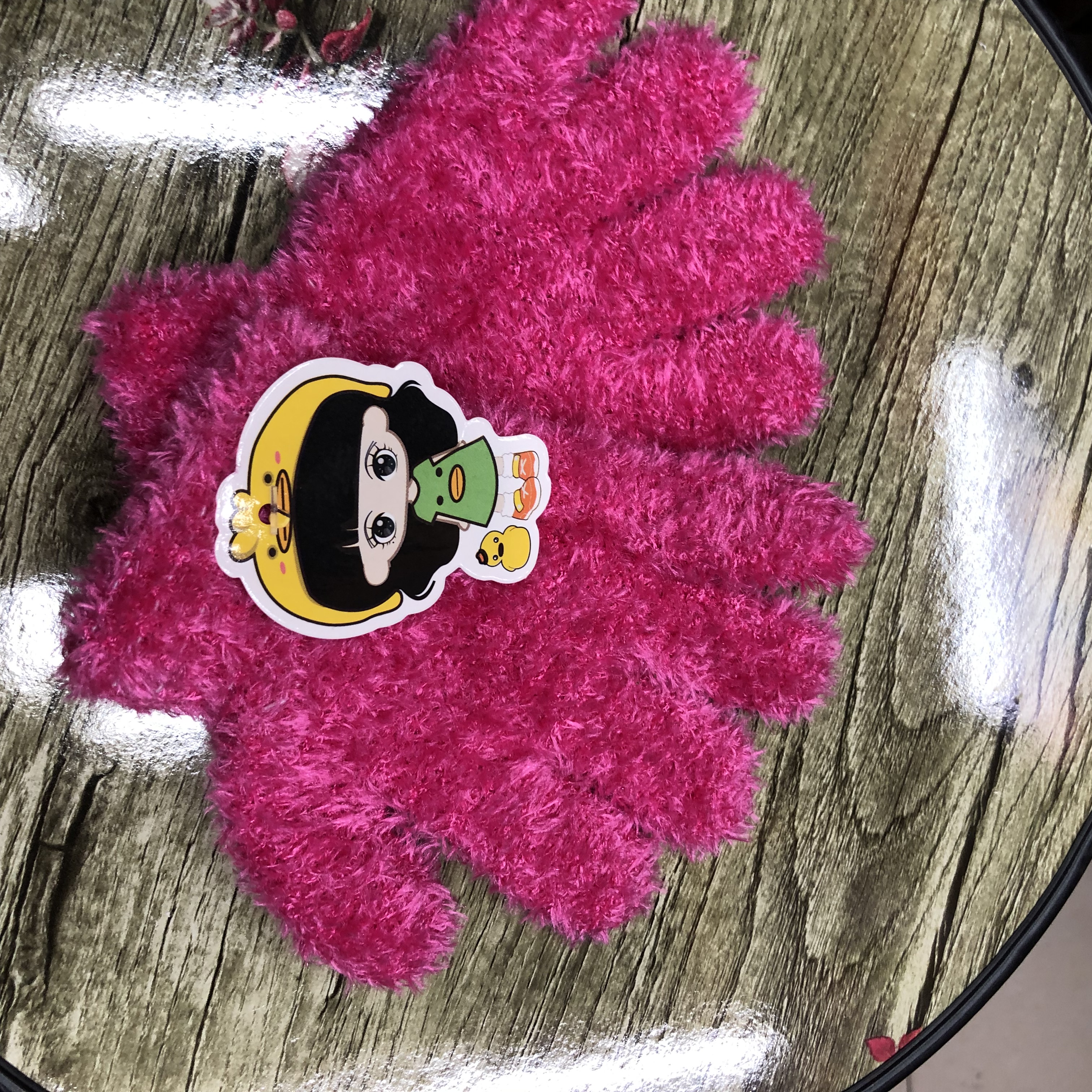 Manufacturers Direct Sales Taobao Autumn And Winter Children Cute Fashion Feather Yarn Gloves All Match Warm Gloves full figure