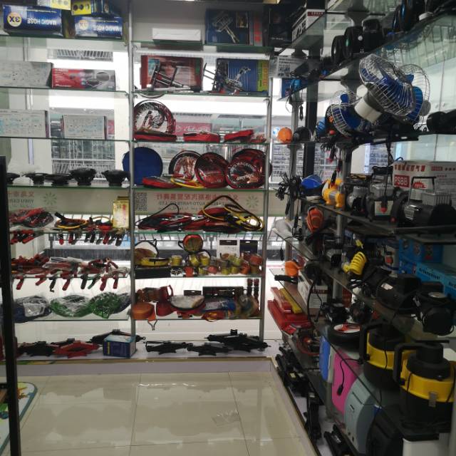 Yiwu Carlos Auto Parts Trading Firm describe pic - 1