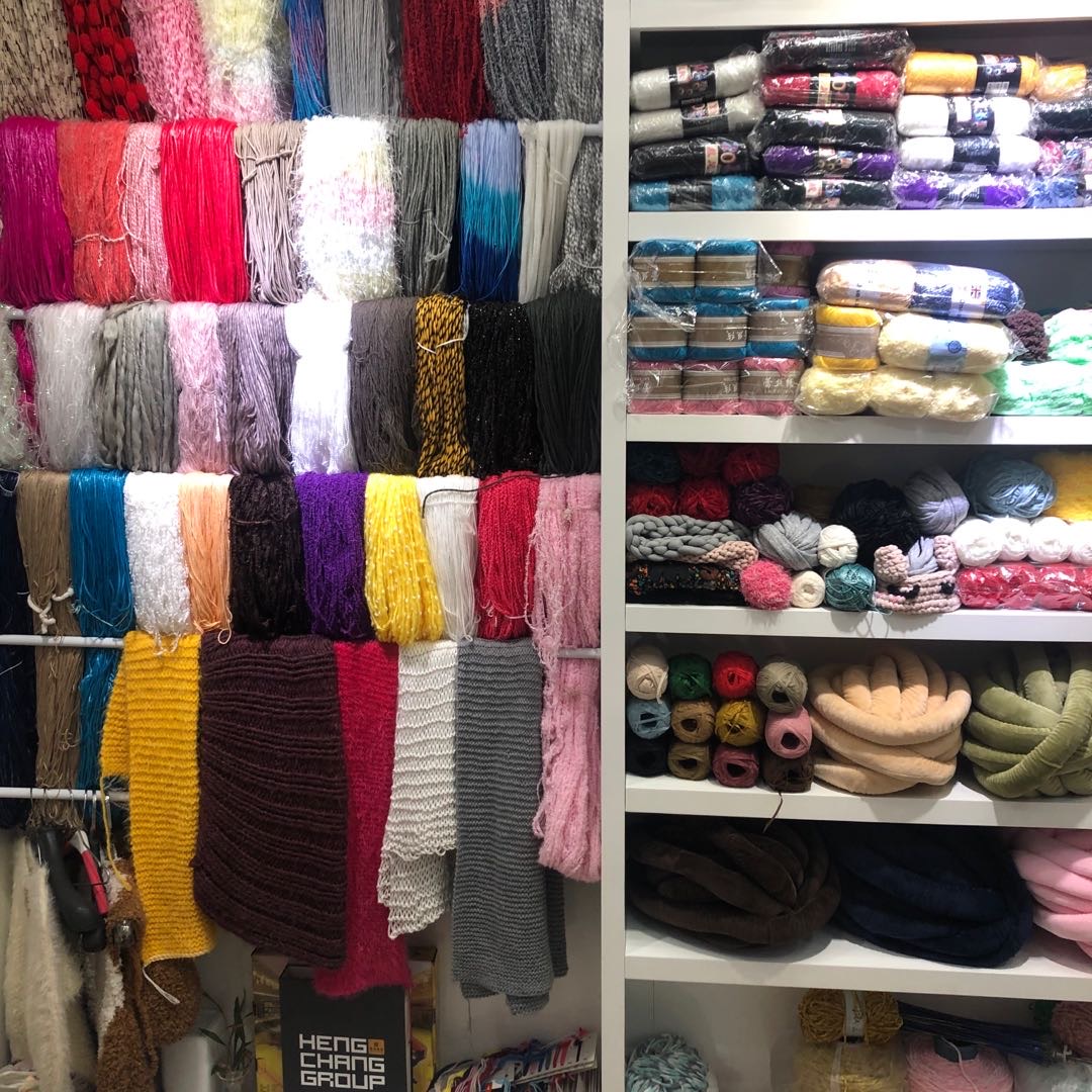 Velvet yarn describe pic - 1