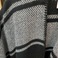 黑加灰条纹披肩沙滩巾苏格兰风格厂家直销细节图