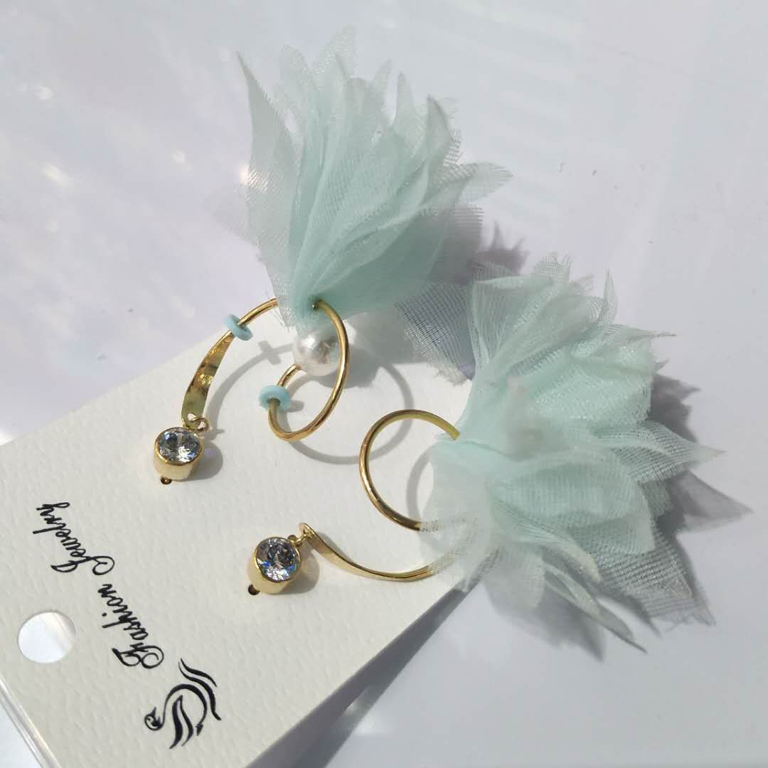 淡蓝色花瓣花头女士耳坠珍珠耳环饰品