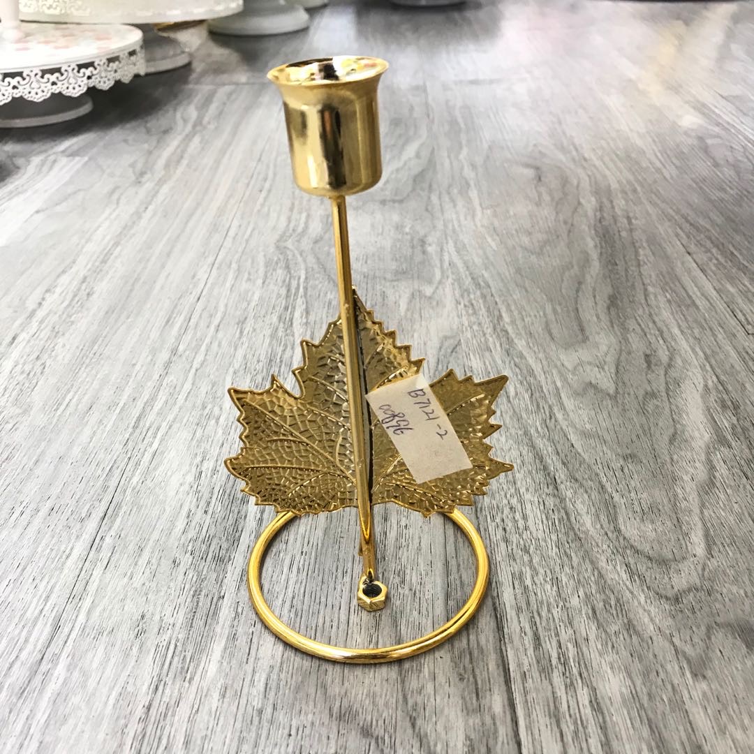 北欧风格铁艺烛台金色蜡烛架欧式蜡烛台浪漫烛光晚餐红酒摆件细节图