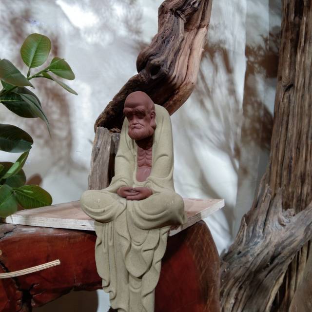 沙木雕像  泥质老头   工艺品  装饰品  雕刻