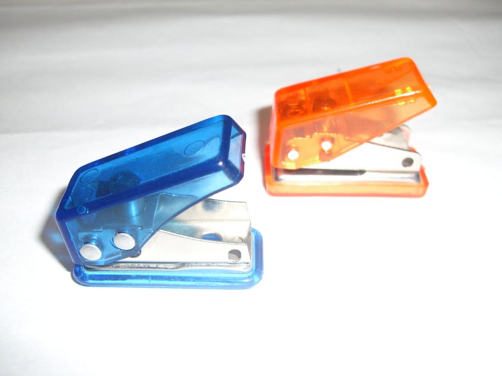 Single Hole Punch Mini Hole Punch Office Supplies Specification drawing