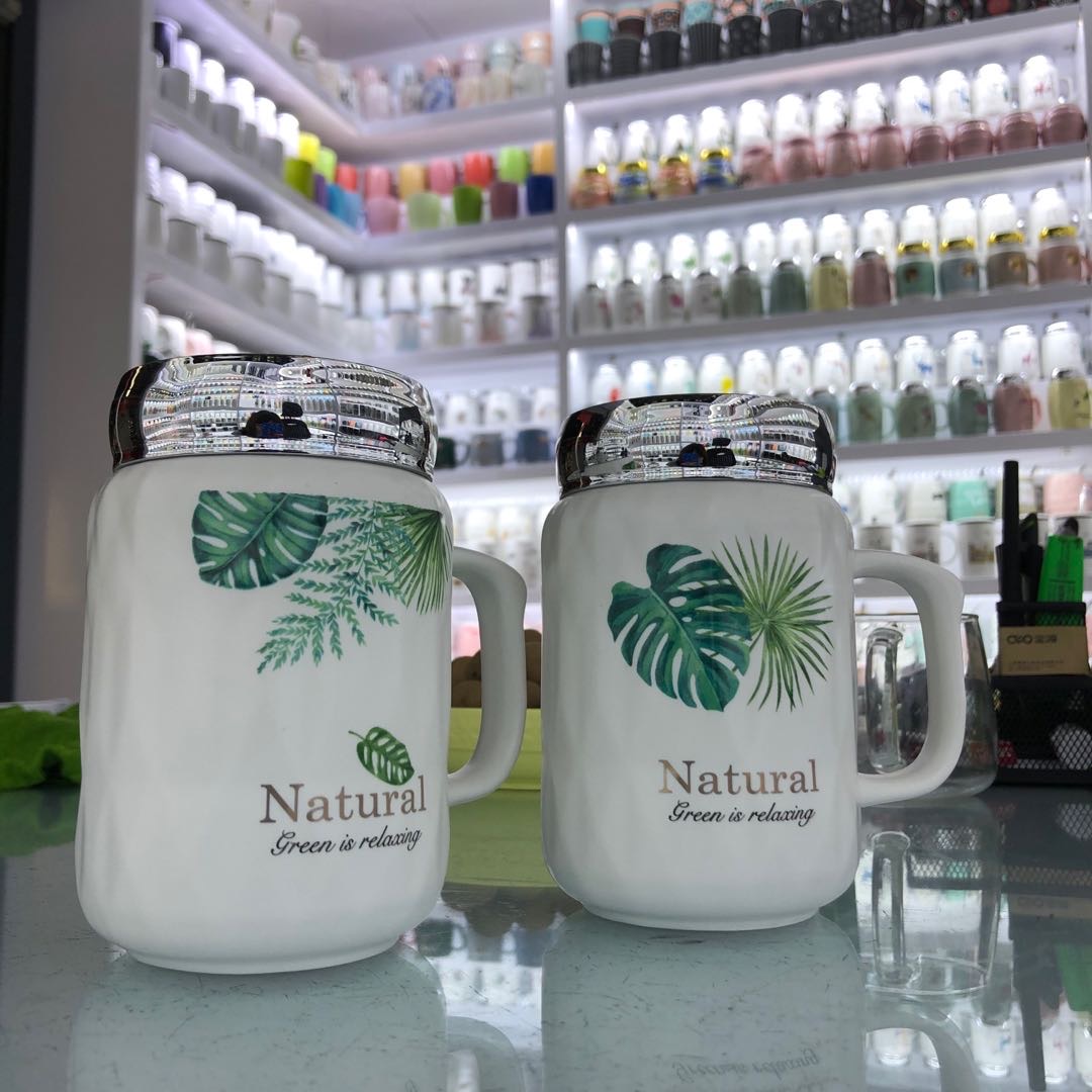 陶瓷带盖马克杯水杯简约镜面杯创意水杯