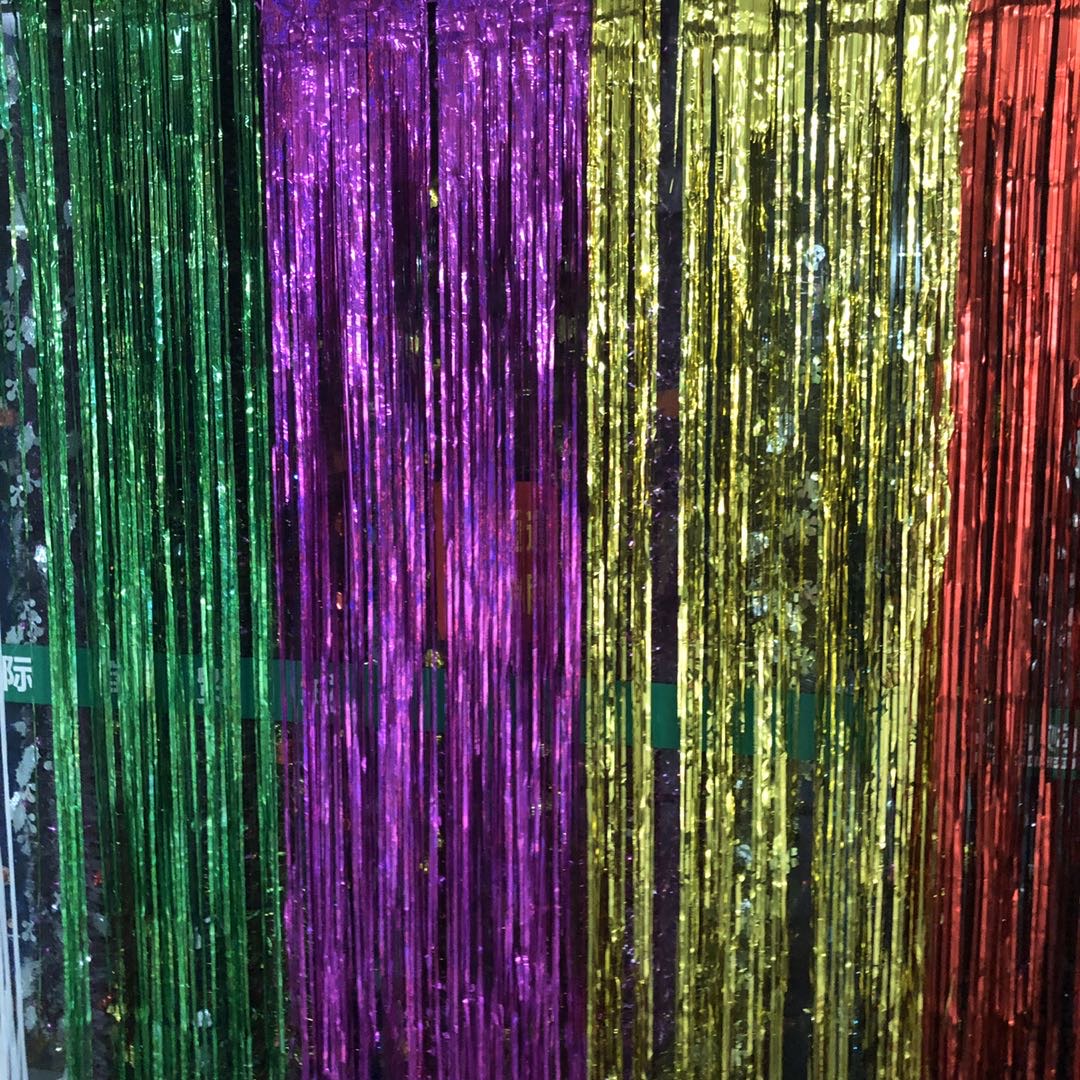 Direct sales from the manufacturer of decorative accessories, door curtains, decals, scenes, Christmas atmosphere decoration props