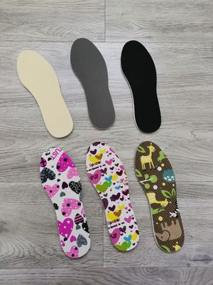 Children's latex insoles can be freely cut. Shock-absorbing, foot-protecting, massage insoles, children's insoles, shoe accessories, children's insoles details Picture