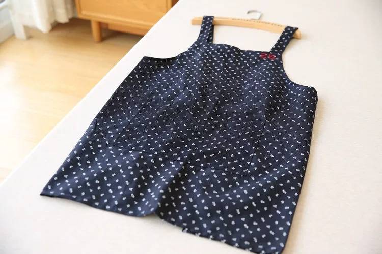 Export Japan original single cotton floral apron kitchen home apron small fresh cloth apron thumbnail